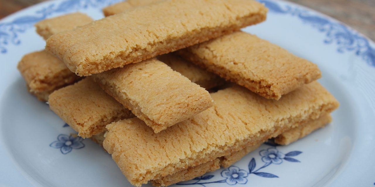 Nordic Baking – Cinnamon & Honey Cookies