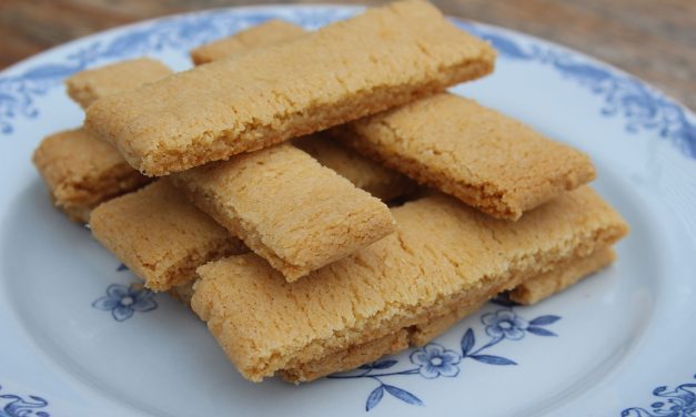 Nordic Baking – Cinnamon & Honey Cookies