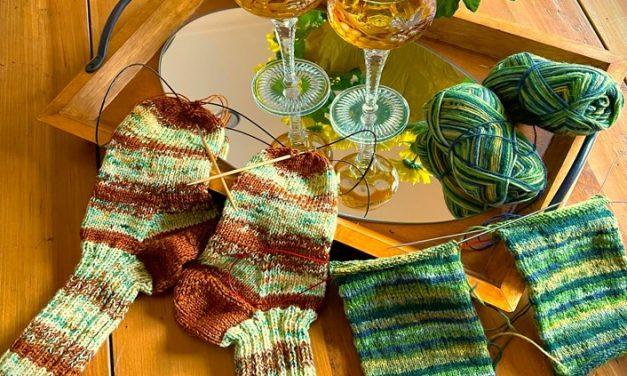 VFC presents: Knit and Sip