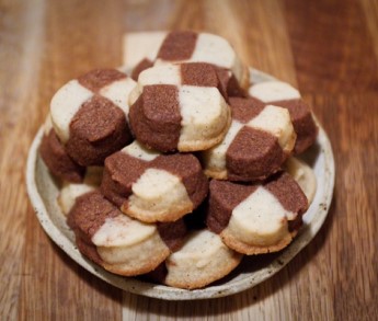 SOLD OUT – Nordic Baking:  Checkerboard cookies