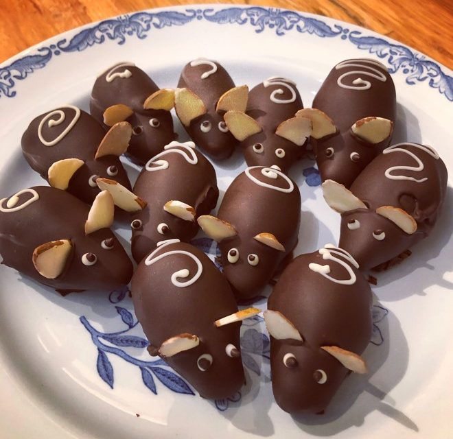 Nordic Baking: Chocolate Mice